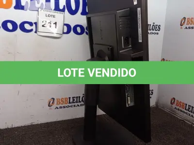 LOTE 211 - 01 MONITOR SAMSUNG. (NO ESTADO EM QUE SE ENCONTRA. SUJEITO A AVARIAS OCULTAS/VISÍVEIS.)