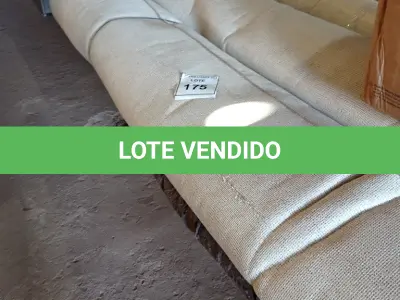 LOTE 175 - 01 RUG (TAPETE). (NO ESTADO EM QUE SE ENCONTRA. SUJEITO A AVARIAS OCULTAS/VISÍVEIS.) AV9678L