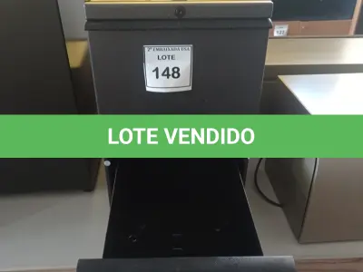 LOTE 148 - 01 GAVETEIRO EM AÇO COM 02 GAVETAS. (NO ESTADO EM QUE SE ENCONTRA. SUJEITO A AVARIAS OCULTAS/VISÍVEIS.)