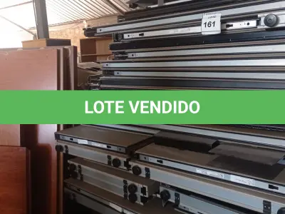 LOTE 161 - DIVERSOS MÓVEIS MODULARES (PALETES NÃO INCLUSO). (NO ESTADO EM QUE SE ENCONTRA. SUJEITO A AVARIAS OCULTAS/VISÍVEIS.)