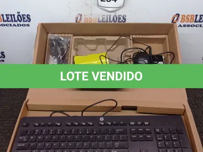 LOTE 234 - 01 CPU HP, MOUSE, TECLADO E CARREGADOR. (NO ESTADO EM QUE SE ENCONTRA. SUJEITO A AVARIAS OCULTAS/VISÍVEIS.) BD0550U
