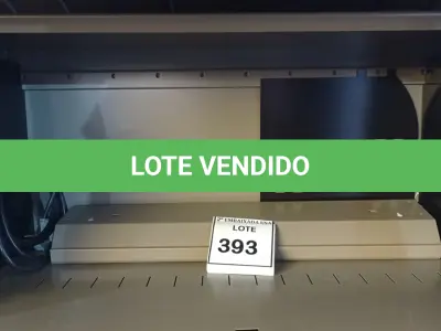 LOTE 393 - 01 ARMÁRIO EM AÇO SUSPENSO. (NO ESTADO EM QUE SE ENCONTRA. SUJEITO A AVARIAS OCULTAS/VISÍVEIS.)