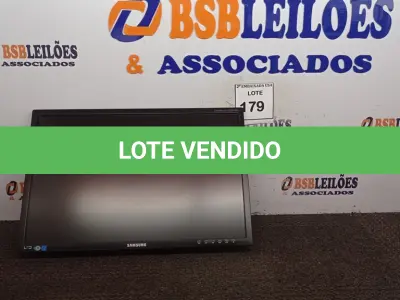 LOTE 179 - 01 MONITOR SEM PÉ SAMSUMG. (NO ESTADO EM QUE SE ENCONTRA. SUJEITO A AVARIAS OCULTAS/VISÍVEIS.) AV9700N