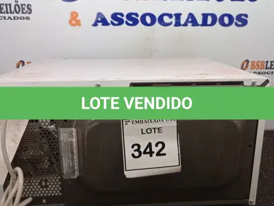 LOTE 342 - 01 MICRO-ONDAS LG 220V (MICROWAVE). (NO ESTADO EM QUE SE ENCONTRA. SUJEITO A AVARIAS OCULTAS/VISÍVEIS.) BF8674R