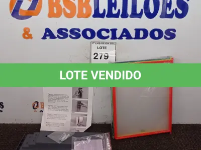 LOTE 279 - 01 ADJUSTA VEW WALL ORGANIZER. (NO ESTADO EM QUE SE ENCONTRA. SUJEITO A AVARIAS OCULTAS/VISÍVEIS.)