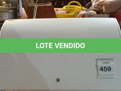 LOTE 459 - 01 ARMÁRIO SUSPENSO. (NO ESTADO EM QUE SE ENCONTRA. SUJEITO A AVARIAS OCULTAS/VISÍVEIS.)