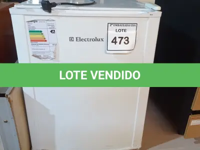 LOTE 473 - 01 FRIGOBAR ELECTROLUX 127V. (NO ESTADO EM QUE SE ENCONTRA. SUJEITO A AVARIAS OCULTAS/VISÍVEIS.) AV9635W