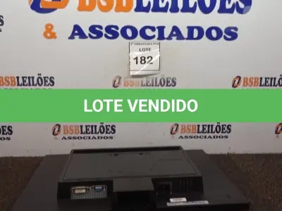 LOTE 182 - 01 MONITOR SEM PÉ SAMSUNG. (NO ESTADO EM QUE SE ENCONTRA. SUJEITO A AVARIAS OCULTAS/VISÍVEIS.) AV9700M