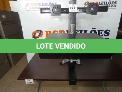 LOTE 221 - 01 ERGOTRON. (SUPORTE MONITOR) (NO ESTADO EM QUE SE ENCONTRA. SUJEITO A AVARIAS OCULTAS/VISÍVEIS.)