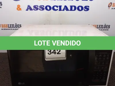 LOTE 342 - 01 MICRO-ONDAS LG 220V (MICROWAVE). (NO ESTADO EM QUE SE ENCONTRA. SUJEITO A AVARIAS OCULTAS/VISÍVEIS.) BF8674R