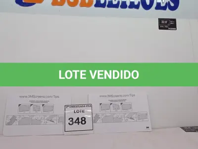 LOTE 348 - 01 CAIXA COM PROTETOR DE TELA GRANDE. (BOX WITH LARGE SCREEN PROTECTOR). (NO ESTADO EM QUE SE ENCONTRA. SUJEITO A AVARIAS OCULTAS/VISÍVEIS.)