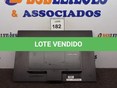 LOTE 182 - 01 MONITOR SEM PÉ SAMSUNG. (NO ESTADO EM QUE SE ENCONTRA. SUJEITO A AVARIAS OCULTAS/VISÍVEIS.) AV9700M