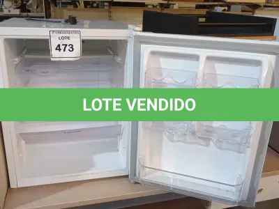 LOTE 473 - 01 FRIGOBAR ELECTROLUX 127V. (NO ESTADO EM QUE SE ENCONTRA. SUJEITO A AVARIAS OCULTAS/VISÍVEIS.) AV9635W
