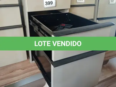 LOTE 399 - 01 GAVETEIRO EM AÇO 03 GAVETAS. (NO ESTADO EM QUE SE ENCONTRA. SUJEITO A AVARIAS OCULTAS/VISÍVEIS.)