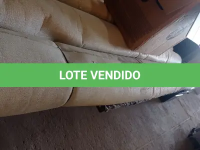 LOTE 175 - 01 RUG (TAPETE). (NO ESTADO EM QUE SE ENCONTRA. SUJEITO A AVARIAS OCULTAS/VISÍVEIS.) AV9678L
