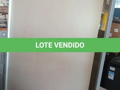 LOTE 424 - 01 SMART BOARD. (NO ESTADO EM QUE SE ENCONTRA. SUJEITO A AVARIAS OCULTAS/VISÍVEIS.)