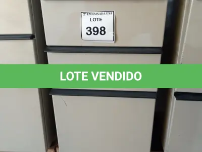 LOTE 398 - 01 GAVETEIRO EM AÇO 03 GAVETAS. (NO ESTADO EM QUE SE ENCONTRA. SUJEITO A AVARIAS OCULTAS/VISÍVEIS.)