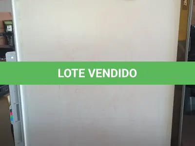 LOTE 424 - 01 SMART BOARD. (NO ESTADO EM QUE SE ENCONTRA. SUJEITO A AVARIAS OCULTAS/VISÍVEIS.)