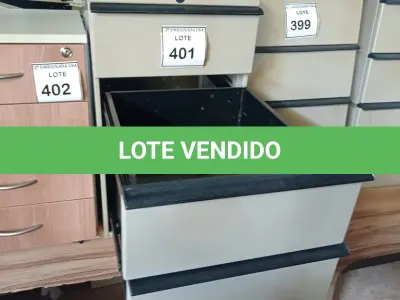 LOTE 401 - 01 GAVETEIRO EM AÇO 03 GAVETAS. (NO ESTADO EM QUE SE ENCONTRA. SUJEITO A AVARIAS OCULTAS/VISÍVEIS.)