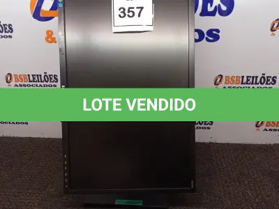 LOTE 357 - 01 MONITOR SAMSUNG. (NO ESTADO EM QUE SE ENCONTRA. SUJEITO A AVARIAS OCULTAS/VISÍVEIS.)