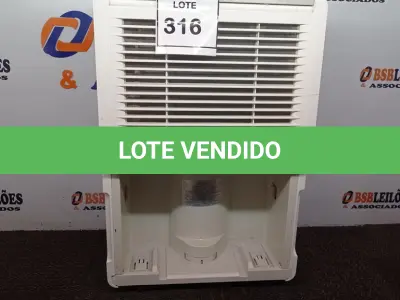 LOTE 316 - 01 DEHUMIDIFIER 110V. (NO ESTADO EM QUE SE ENCONTRA. SUJEITO A AVARIAS OCULTAS/VISÍVEIS.) AV9986S