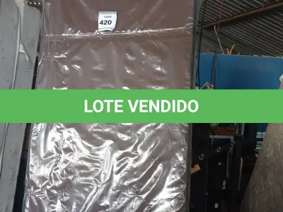 LOTE 420 - 01 BOX QUEEN (BOX SOLTEIRO). (NO ESTADO EM QUE SE ENCONTRA. SUJEITO A AVARIAS OCULTAS/VISÍVEIS.) AV9418C