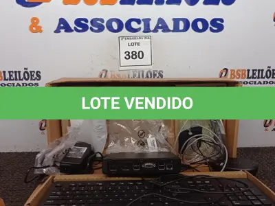 LOTE 380 - 01 CPU HP, MOUSE, TECLADO E CARREGADOR. (NO ESTADO EM QUE SE ENCONTRA. SUJEITO A AVARIAS OCULTAS/VISÍVEIS.) BD1048R