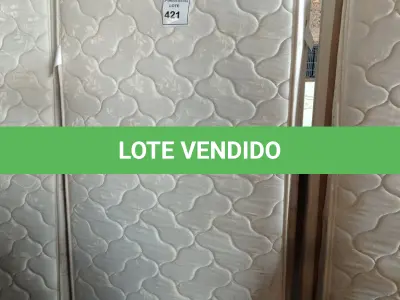 LOTE 421 - 01 BOX TWIN E 01 MATTRESS TWIN. (NO ESTADO EM QUE SE ENCONTRA. SUJEITO A AVARIAS OCULTAS/VISÍVEIS.) AV9952W/AV9952V