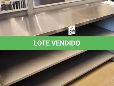 LOTE 099 - 01 PRATELEIRA EM FERRO COM TAMPO EM INOX. (NO ESTADO) ATENÇÃO! FAZER A VISITAÇÃO ANTES DE ARREMATAR, NÃO SABEMOS SE FUNCIONA. LEILÃO NÃO TEM GARANTIA E NEM DEVOLUÇÃO, SUJEITO A POSSÍVEIS AVARIAS VISÍVEIS/OCULTAS E/OU AUSÊNCIA DE COMPONENTES.