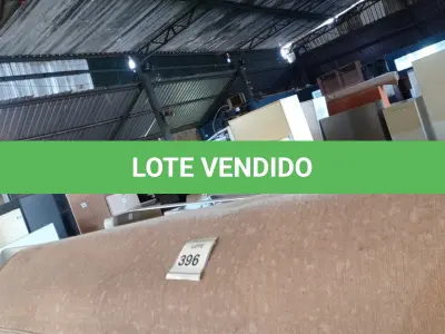 LOTE 396 - 01 RUG (TAPETE). (NO ESTADO EM QUE SE ENCONTRA. SUJEITO A AVARIAS OCULTAS/VISÍVEIS.) AU2131B
