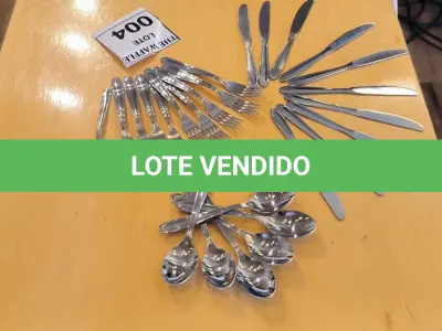 LOTE 004 - 6 COLHERES, 10 FACAS E 10 GARFOS EM INOX. (NO ESTADO) ATENÇÃO! FAZER A VISITAÇÃO ANTES DE ARREMATAR, NÃO SABEMOS SE FUNCIONA. LEILÃO NÃO TEM GARANTIA E NEM DEVOLUÇÃO, SUJEITO A POSSÍVEIS AVARIAS VISÍVEIS/OCULTAS E/OU AUSÊNCIA DE COMPONENTES.