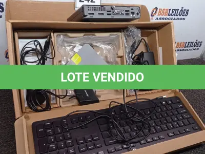 LOTE 242 - 01 CPU HP. (NO ESTADO EM QUE SE ENCONTRA. SUJEITO A AVARIAS OCULTAS/VISÍVEIS.) BD0548E