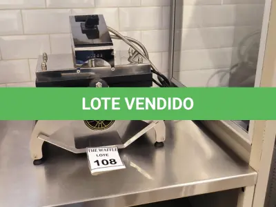 LOTE 108 - 01 WAFFERLEIRA. (NO ESTADO) ATENÇÃO! FAZER A VISITAÇÃO ANTES DE ARREMATAR, NÃO SABEMOS SE FUNCIONA. LEILÃO NÃO TEM GARANTIA E NEM DEVOLUÇÃO, SUJEITO A POSSÍVEIS AVARIAS VISÍVEIS/OCULTAS E/OU AUSÊNCIA DE COMPONENTES.