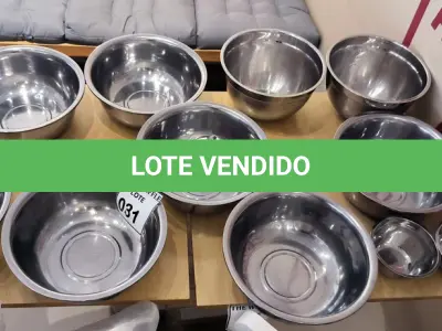 LOTE 031 - 07 BOWL MÉDIOS, 02 BOWL GRANDES E 02 BOWL PEQUENOS. (NO ESTADO) ATENÇÃO! FAZER A VISITAÇÃO ANTES DE ARREMATAR, NÃO SABEMOS SE FUNCIONA. LEILÃO NÃO TEM GARANTIA E NEM DEVOLUÇÃO, SUJEITO A POSSÍVEIS AVARIAS VISÍVEIS/OCULTAS E/OU AUSÊNCIA DE COMPONENTES.