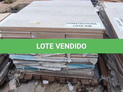 LOTE 036 - APROXIMADAMENTE 32,30 M² REVES. BARCELONA CRISTAL VIC 30X90CM MATT RET – PORTOBELLO. (NO ESTADO EM QUE SE ENCONTRA. SUJEITO A AVARIAS OCULTAS/VISÍVEIS.)