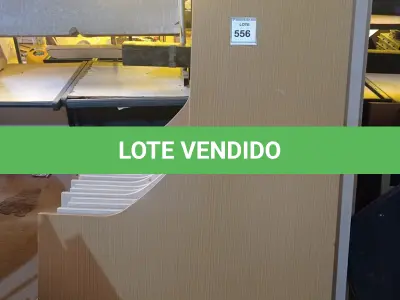 LOTE 556 - 01 LOTE COM TAMPOS DE MESA. (NO ESTADO EM QUE SE ENCONTRA. SUJEITO A AVARIAS OCULTAS/VISÍVEIS.)