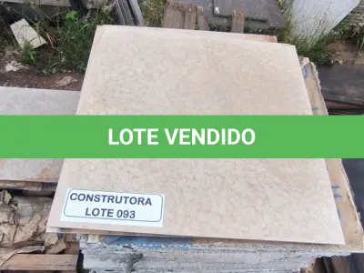 LOTE 093 - APROXIMADAMENTE 48,60 M² THOR SAND 90X90CM EXT RET – PORTOBELLO. (NO ESTADO EM QUE SE ENCONTRA. SUJEITO A AVARIAS OCULTAS/VISÍVEIS.)