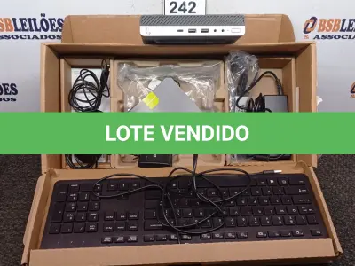 LOTE 242 - 01 CPU HP. (NO ESTADO EM QUE SE ENCONTRA. SUJEITO A AVARIAS OCULTAS/VISÍVEIS.) BD0548E