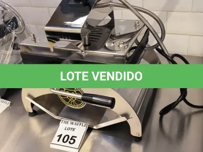 LOTE 105 - 01 WAFFERLEIRA. (NO ESTADO) ATENÇÃO! FAZER A VISITAÇÃO ANTES DE ARREMATAR, NÃO SABEMOS SE FUNCIONA. LEILÃO NÃO TEM GARANTIA E NEM DEVOLUÇÃO, SUJEITO A POSSÍVEIS AVARIAS VISÍVEIS/OCULTAS E/OU AUSÊNCIA DE COMPONENTES.