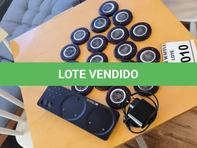 LOTE 010 - 17 PAGER E BASE. (NO ESTADO) ATENÇÃO! FAZER A VISITAÇÃO ANTES DE ARREMATAR, NÃO SABEMOS SE FUNCIONA. LEILÃO NÃO TEM GARANTIA E NEM DEVOLUÇÃO, SUJEITO A POSSÍVEIS AVARIAS VISÍVEIS/OCULTAS E/OU AUSÊNCIA DE COMPONENTES.