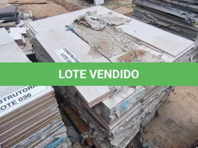 LOTE 037 - APROXIMADAMENTE 28,40 M² REVES. BARCELONA CRISTAL VIC 30X90CM MATT RET – PORTOBELLO. (NO ESTADO EM QUE SE ENCONTRA. SUJEITO A AVARIAS OCULTAS/VISÍVEIS.)