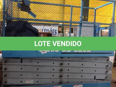 LOTE 564 - 01  PLATAFORMA ELEVATÓRIA GENIE GS-3232. (NO ESTADO EM QUE SE ENCONTRA. SUJEITO A AVARIAS CULTAS/VISÍVEIS.) AV9496Y