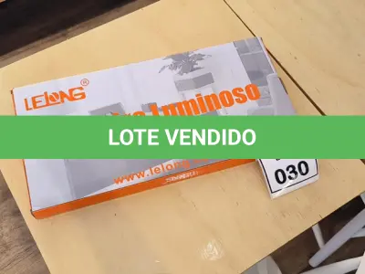 LOTE 030 - 01 LETREIRO LUMINOSO. (NO ESTADO) ATENÇÃO! FAZER A VISITAÇÃO ANTES DE ARREMATAR, NÃO SABEMOS SE FUNCIONA. LEILÃO NÃO TEM GARANTIA E NEM DEVOLUÇÃO, SUJEITO A POSSÍVEIS AVARIAS VISÍVEIS/OCULTAS E/OU AUSÊNCIA DE COMPONENTES.