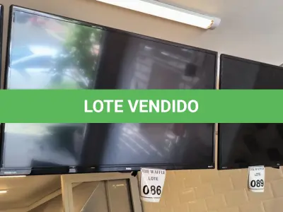 LOTE 086 - 01 TV/MONITOR PHILCO 32”.  (NO ESTADO) ATENÇÃO! FAZER A VISITAÇÃO ANTES DE ARREMATAR, NÃO SABEMOS SE FUNCIONA. LEILÃO NÃO TEM GARANTIA E NEM DEVOLUÇÃO, SUJEITO A POSSÍVEIS AVARIAS VISÍVEIS/OCULTAS E/OU AUSÊNCIA DE COMPONENTES.