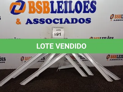LOTE 191 - 06 CANTONEIRAS. (NO ESTADO) ATENÇÃO! FAZER A VISITAÇÃO ANTES DE ARREMATAR, NÃO SABEMOS SE FUNCIONA. LEILÃO NÃO TEM GARANTIA E NEM DEVOLUÇÃO, SUJEITO A POSSÍVEIS AVARIAS VISÍVEIS/OCULTAS E/OU AUSÊNCIA DE COMPONENTES.