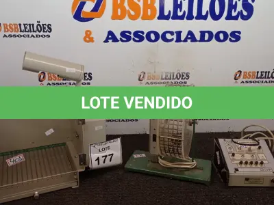 LOTE 177 - 01 LOTE COM MATERIAIS PARA LABORATÓRIO.  (NO ESTADO) ATENÇÃO! FAZER A VISITAÇÃO ANTES DE ARREMATAR, NÃO SABEMOS SE FUNCIONA. LEILÃO NÃO TEM GARANTIA E NEM DEVOLUÇÃO, SUJEITO A POSSÍVEIS AVARIAS VISÍVEIS/OCULTAS E/OU AUSÊNCIA DE COMPONENTES.