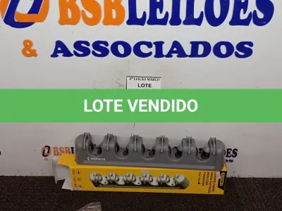 LOTE 034 - 01 SUPORTE PARA PAREDE PORTA VASSOURA, RODO 05 GANCHOS. (NO ESTADO) ATENÇÃO! FAZER A VISITAÇÃO ANTES DE ARREMATAR, NÃO SABEMOS SE FUNCIONA. LEILÃO NÃO TEM GARANTIA E NEM DEVOLUÇÃO, SUJEITO A POSSÍVEIS AVARIAS VISÍVEIS/OCULTAS E/OU AUSÊNCIA DE COMPONENTES.