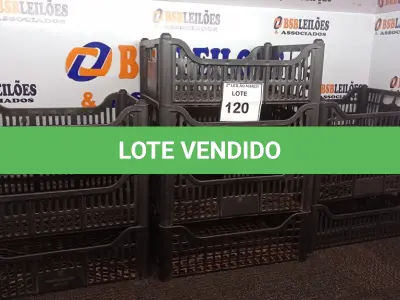 LOTE 120 - 10 CESTOS ORGANIZADORES EM PLÁSTICO. (NO ESTADO) ATENÇÃO! FAZER A VISITAÇÃO ANTES DE ARREMATAR, NÃO SABEMOS SE FUNCIONA. LEILÃO NÃO TEM GARANTIA E NEM DEVOLUÇÃO, SUJEITO A POSSÍVEIS AVARIAS VISÍVEIS/OCULTAS E/OU AUSÊNCIA DE COMPONENTES.