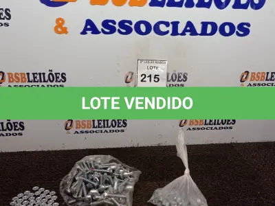 LOTE 215 - 01 SACO COM PARAFUSOS CABEÇA LISA COM PORCAS. (NO ESTADO) ATENÇÃO! FAZER A VISITAÇÃO ANTES DE ARREMATAR, NÃO SABEMOS SE FUNCIONA. LEILÃO NÃO TEM GARANTIA E NEM DEVOLUÇÃO, SUJEITO A POSSÍVEIS AVARIAS VISÍVEIS/OCULTAS E/OU AUSÊNCIA DE COMPONENTES.