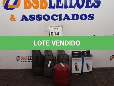 LOTE 014 - 03 COLDRES PARA TEASER, 01 ROTILANE E 02 CARREGADORES PARA BATERIA GARMIN. (NO ESTADO) ATENÇÃO! FAZER A VISITAÇÃO ANTES DE ARREMATAR, NÃO SABEMOS SE FUNCIONA. LEILÃO NÃO TEM GARANTIA E NEM DEVOLUÇÃO, SUJEITO A POSSÍVEIS AVARIAS VISÍVEIS/OCULTAS E/OU AUSÊNCIA DE COMPONENTES.